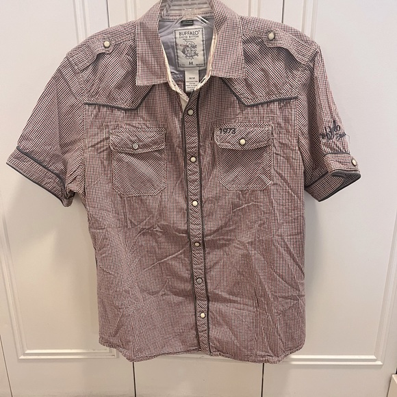 Buffalo David Bitton Shirt Sleeve Shirt - Picture 2 of 4